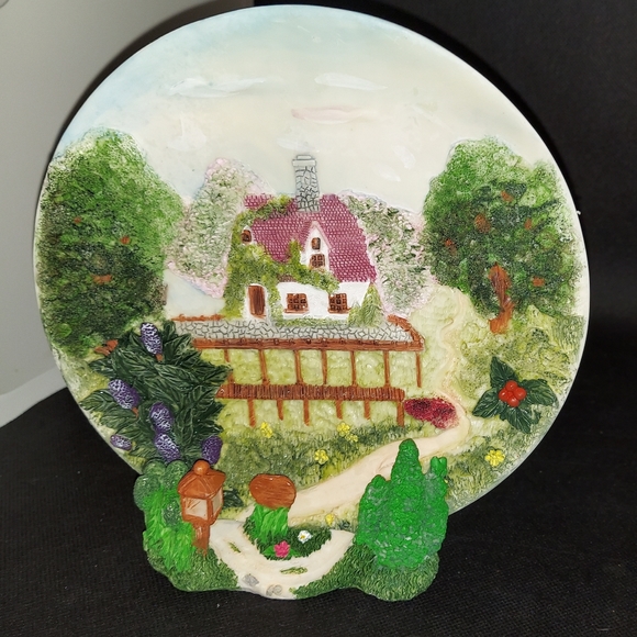 Beautiful Decorative Wall Hanging 3-D Plate English Cottage Countryside W/ Stand - Picture 3 of 11